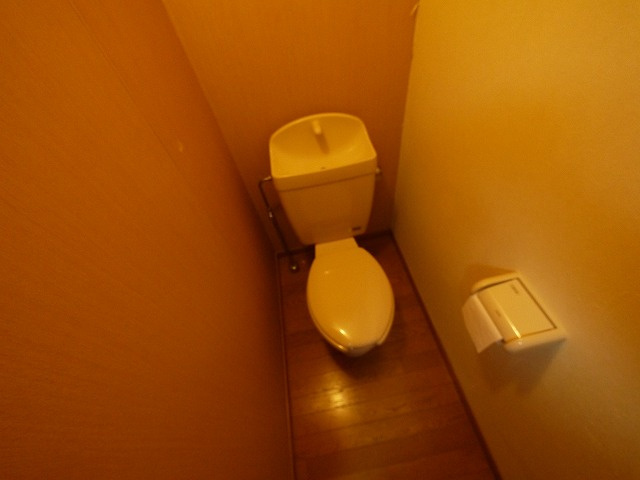 レオパレス冨田のトイレ|トイレです