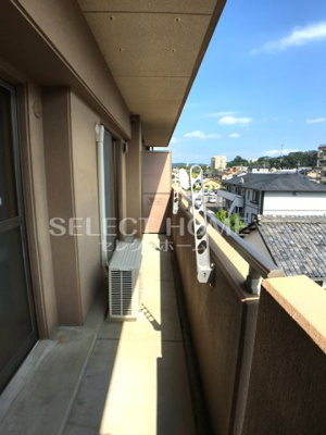 【バルコニー】 | グラシャスベル広幡 | 開放的で明るい空間を演出してくれるバルコニーです
同型タイプ