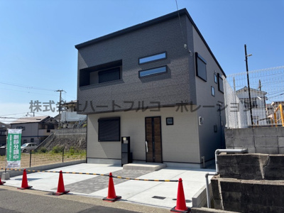 【外観】 | 神戸市垂水区星が丘1丁目　新築戸建　仲介手数料無料！ | 落ち着いた雰囲気の外観です