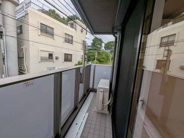 シャーメゾン豊中のバルコニー