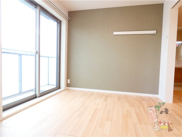 キャステルガーデンの洋室