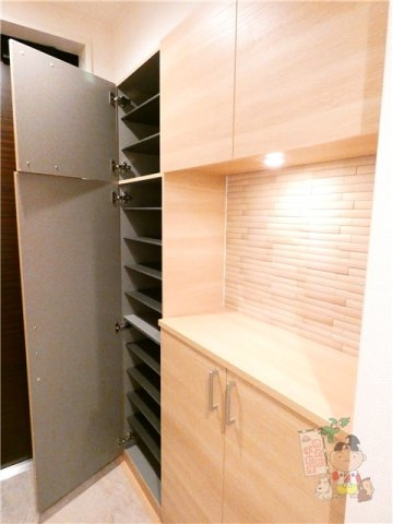 キャステルガーデンの収納