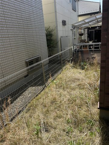 日野住宅きぬの里の庭