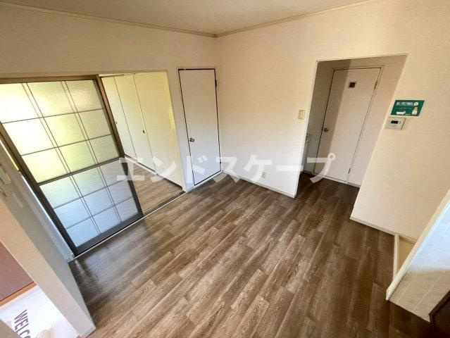 コーポ七曲り　Ｄの居間・リビング|高崎、前橋エリアのお部屋探しはエンドスケープまで！お客様の理想お聞かせ下さい♪