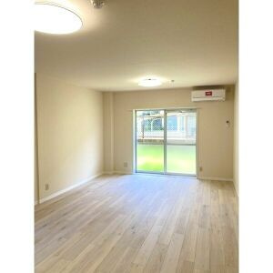 ハイツシラサワの居間・リビング