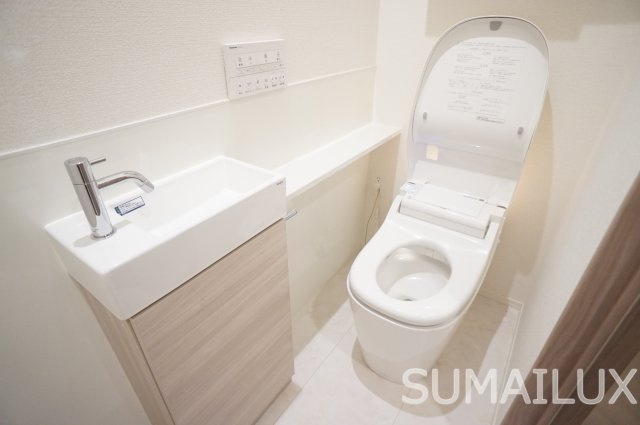 熊本市中央区春竹町大字春竹のアパートのトイレ