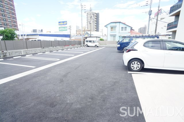 熊本市中央区春竹町大字春竹のアパートの駐車場