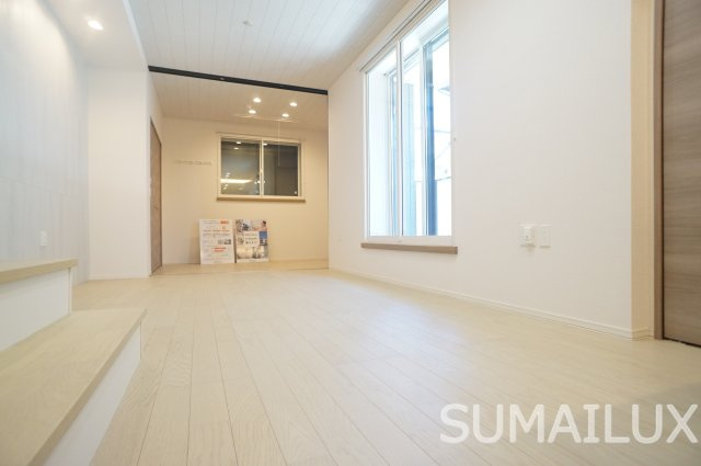 熊本市中央区春竹町大字春竹のアパートの内装