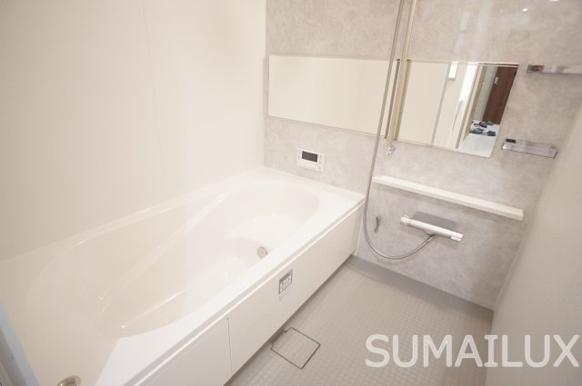 熊本市中央区春竹町大字春竹のアパートの浴室