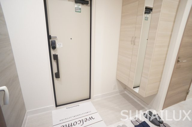 熊本市中央区春竹町大字春竹のアパートの玄関