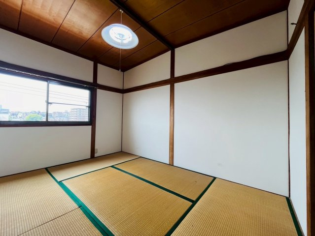 旭が丘3丁目貸家の子供部屋