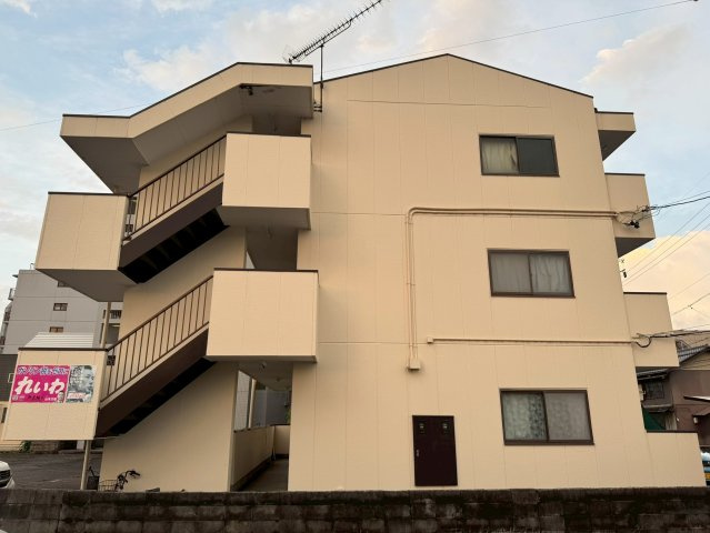 多治見市　1棟アパートの外観パース