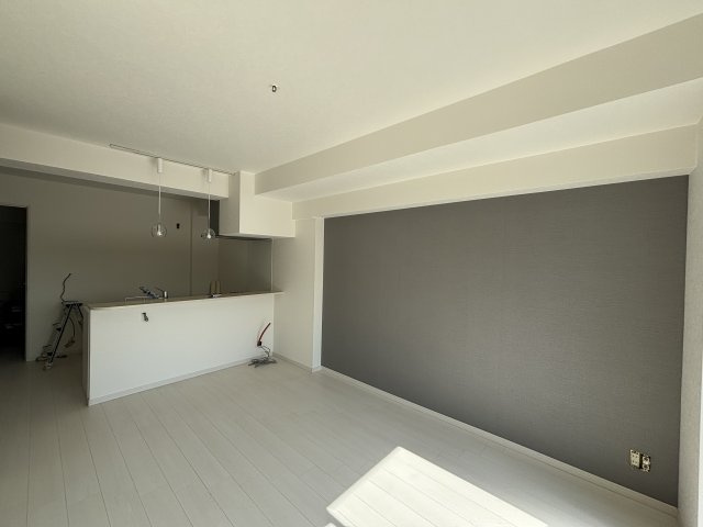 クリオ平塚六番館の居間・リビング