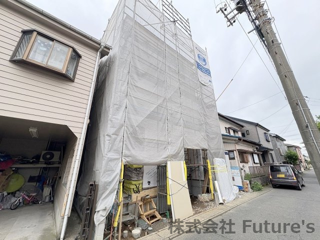 吉川市保　新築戸建　全1棟の外観|現地の写真になります。