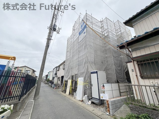 吉川市保　新築戸建　全1棟の前面道路含む現地写真|前面道路含む現地写真です。