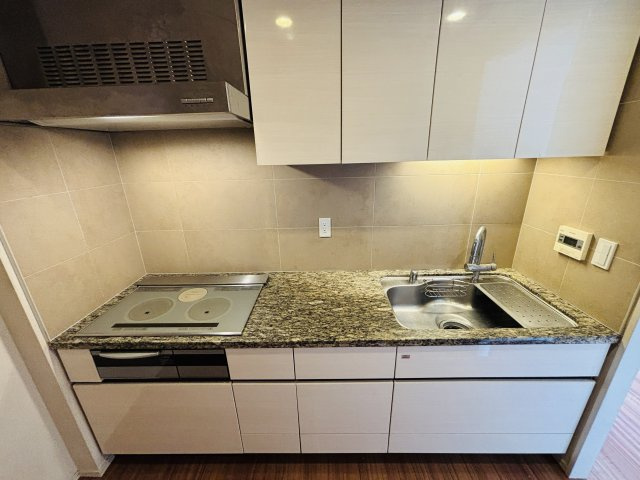 【独立洗面台】