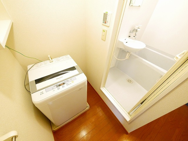レオパレスＳＨＯＷの設備|室内洗濯機置き場です