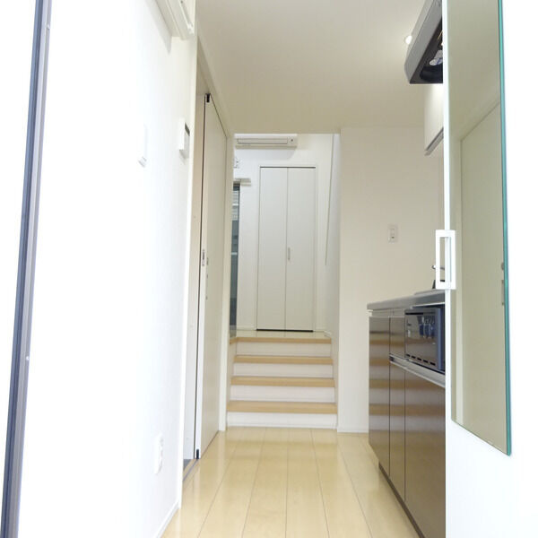 クレア新守西の内装