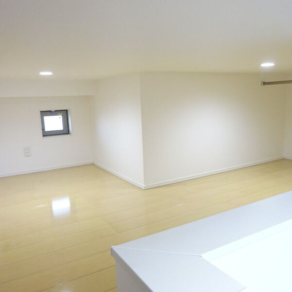 クレア新守西の収納