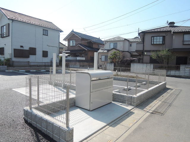 千間台東メゾンベールのその他共用部分|★ゴミストッカー★