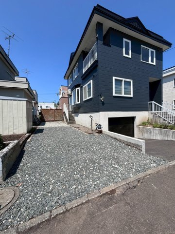 屯田9条1丁目の駐車場