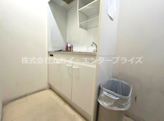 TOYOビルのキッチン