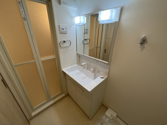 クローバー英賀保駅前の洗面所