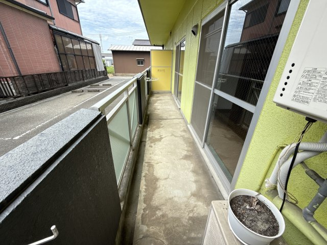 グリーンコスモ田井のバルコニー