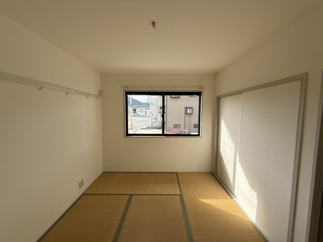 ディアス東町ノ坪Ｂの和室