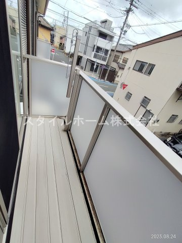 OUR HOUSEのバルコニー