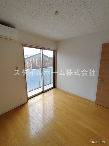 OUR HOUSEの居間・リビング