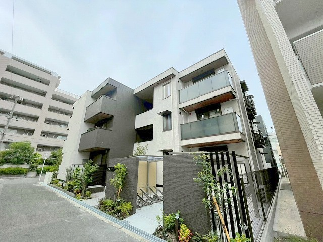 D-レジデンス豊里の外観