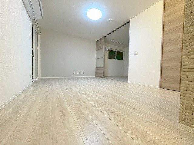 D-レジデンス豊里の寝室