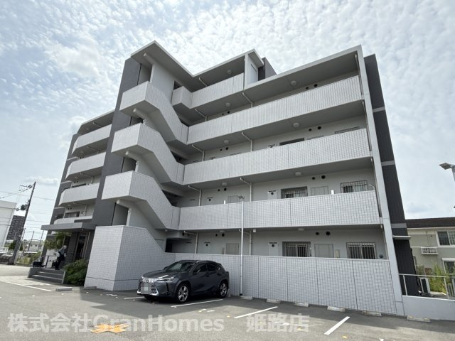 エスペーロ新在家の外観