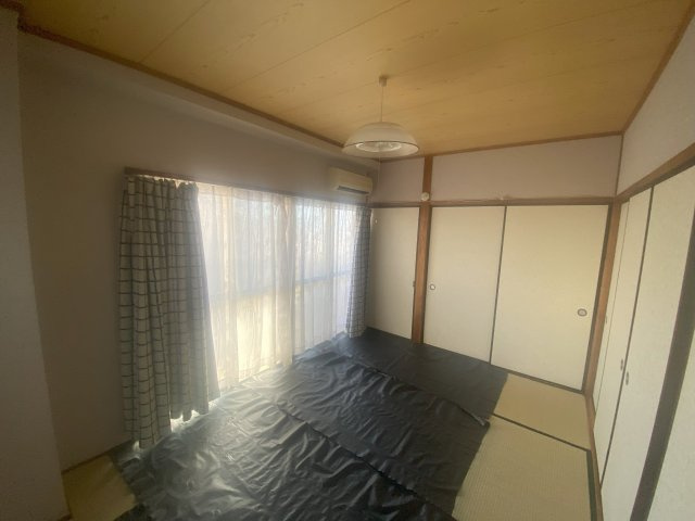 日置マンションの和室