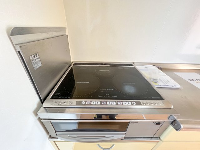 リビングタウン万々 C棟のキッチン