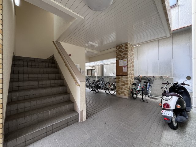 第二ハイムゆりのエントランス