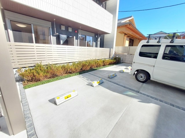 メゾン・サシロの駐車場|★敷地内駐車場★