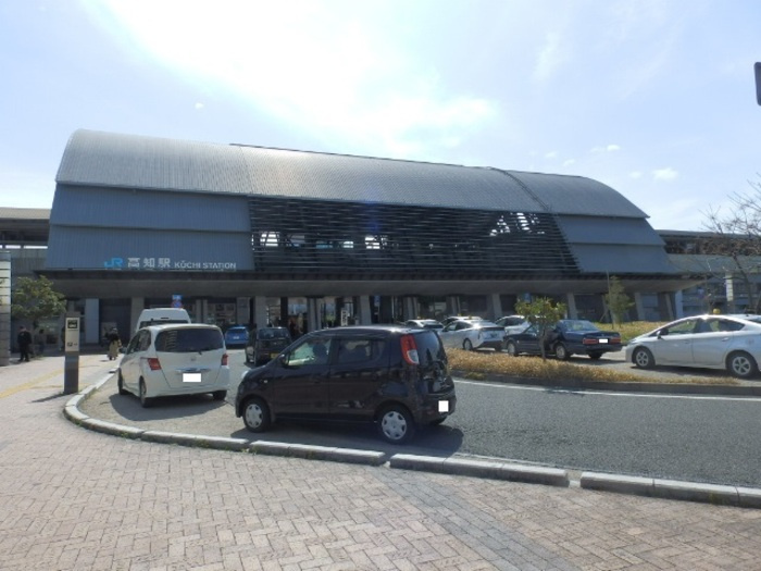 ポッポハートの周辺|高知駅