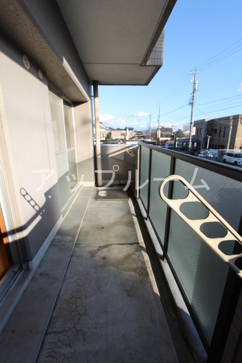 サンハイツ朝宮のバルコニー