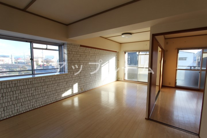 サンハイツ朝宮の内装