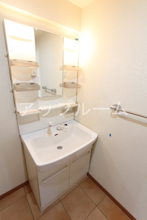 サンハイツ朝宮の洗面所