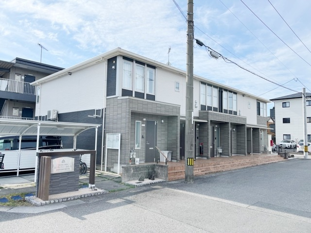 ユニヴァリィ・ラメールのエントランス|外観写真その他2