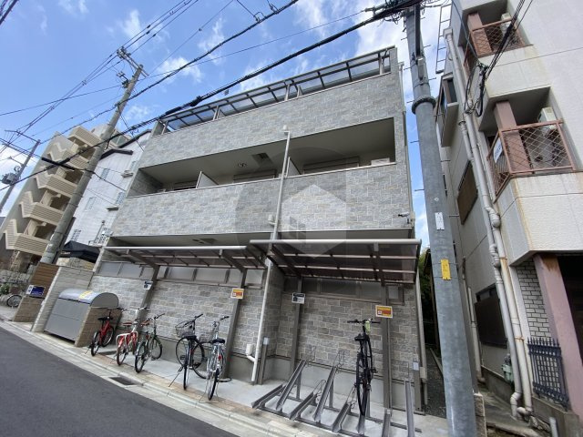 クリエオーレ上小阪の外観