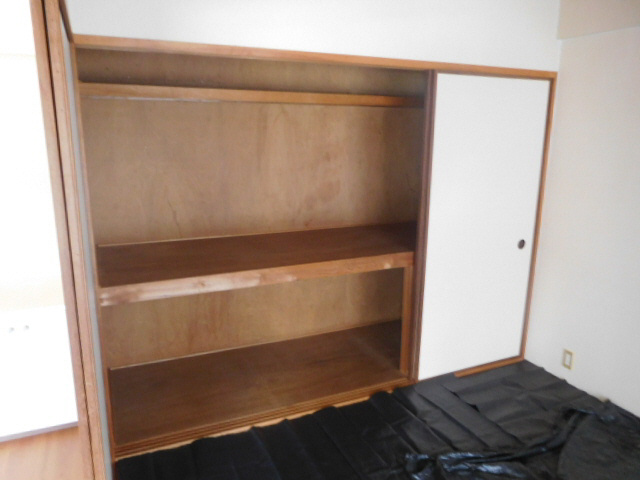 コーポ東延末の収納