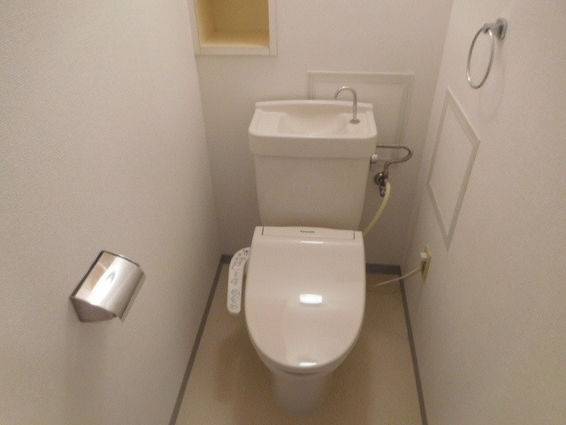 コーポ東延末のトイレ