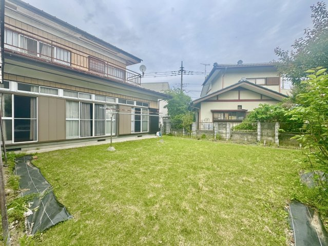 水戸市元吉田町中古戸建の庭