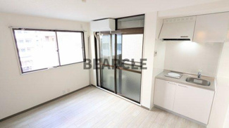 【居間・リビング】 | 桃山サニーハイツ