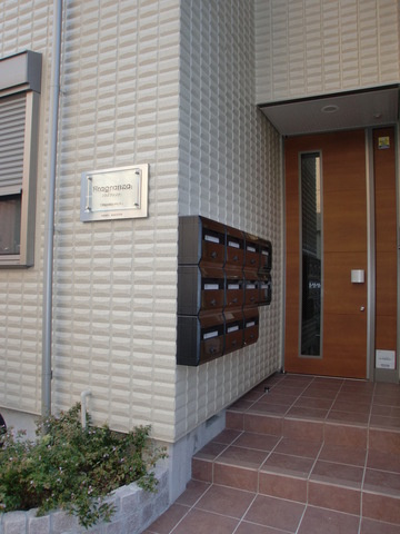 フラグランツァのエントランス|★エントランスオートロック★