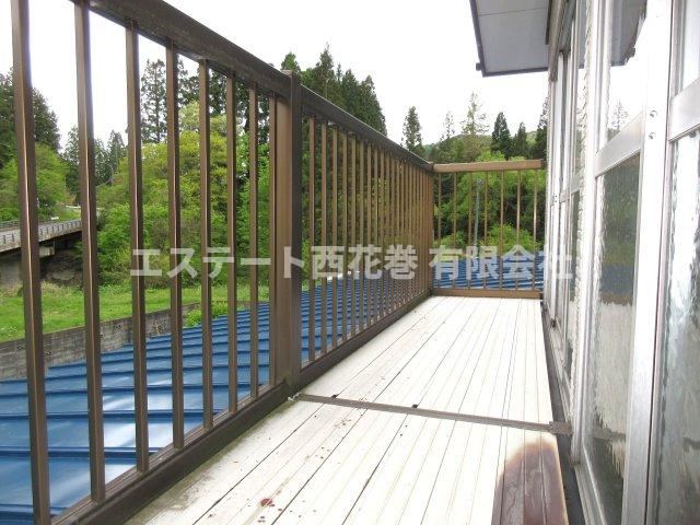 湯口佐野　土地建物のバルコニー